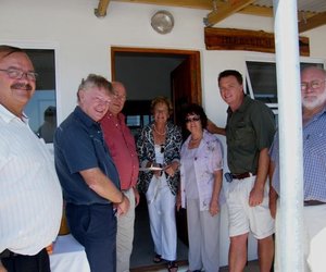 Tweedoelige Lintknip vir Pearly Beach